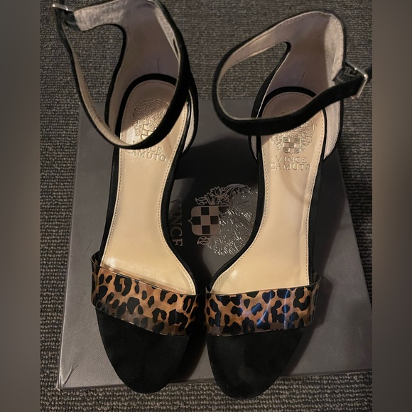 Vince Camuto Sathina Sandal - Picture 7 of 9